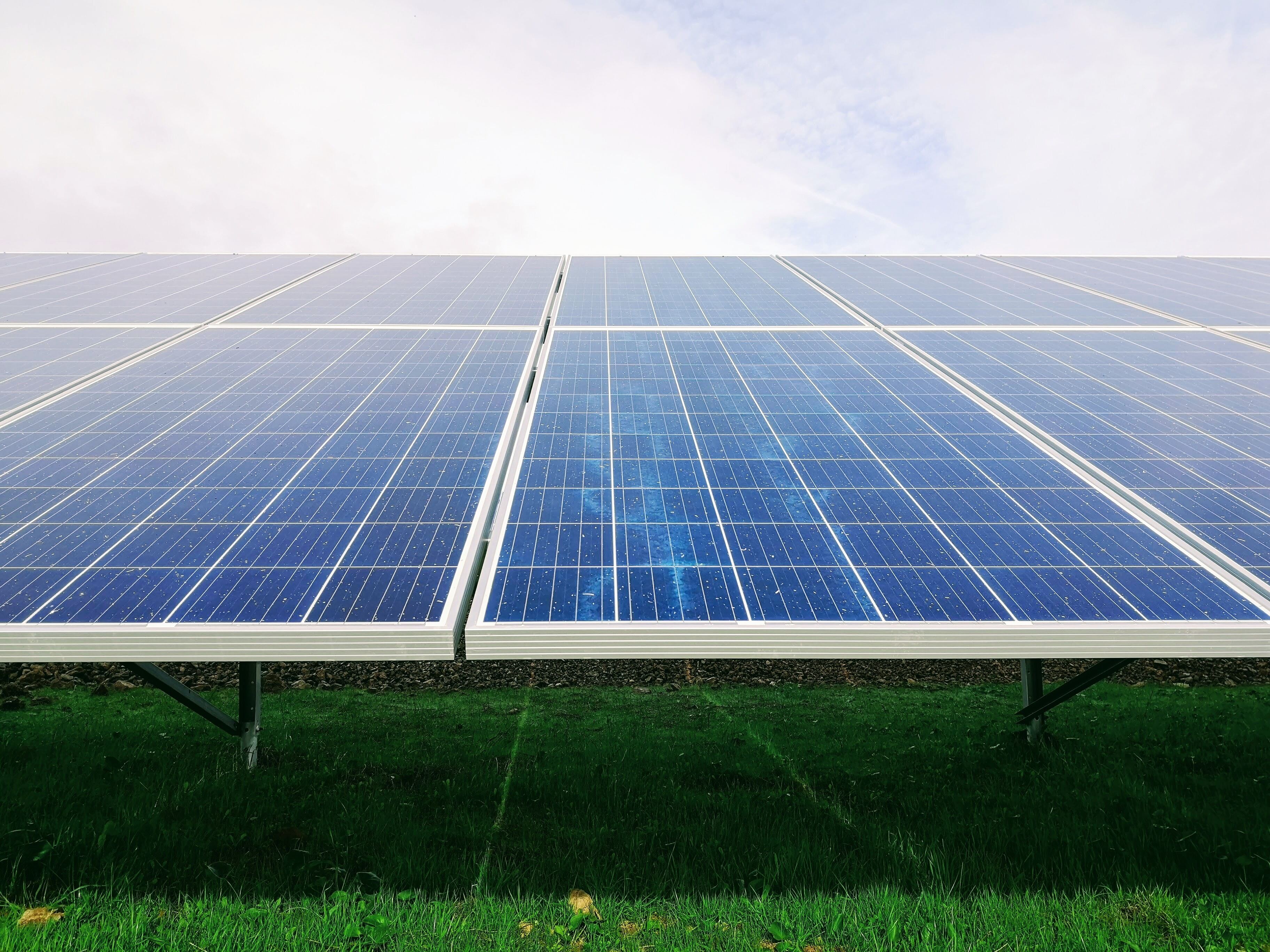 Pannelli%20solari%20e%20clima%20 %20le%20sfide%20del%20surriscaldamento%20globale%20%20
